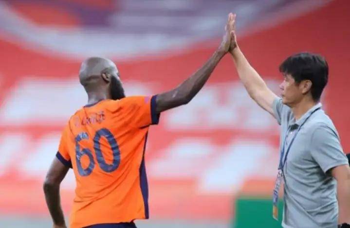 开云kaiyun官方平台 -俄罗斯登陆舰被击沉